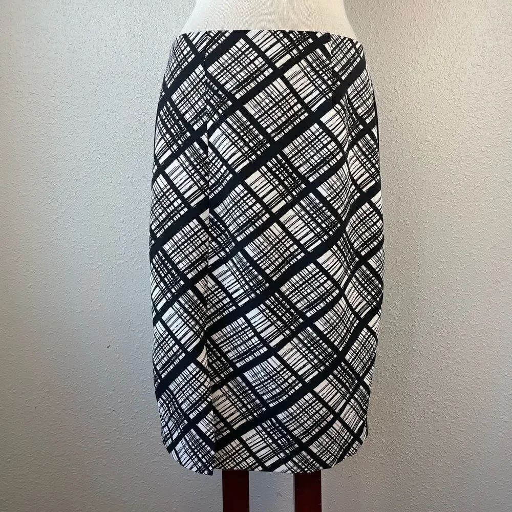 Ellen Tracy Midi Skirt Size 10 EUC